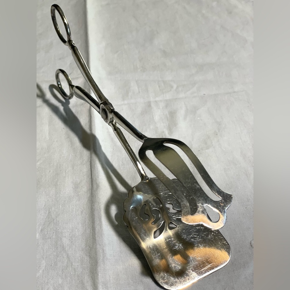 Leonard silver plated pastry bread serving tongs vintage